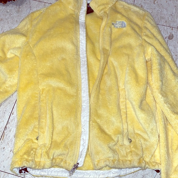 Yellow north face - Picture 1 of 1